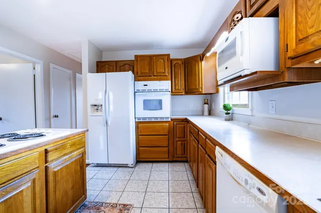 $239,900 | 185 33rd Street Northwest, Hickory, NC 28601