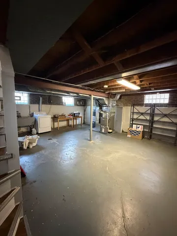 a view of parking area