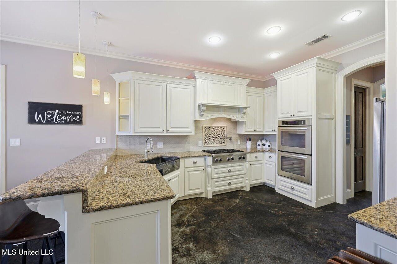 116 Sky Meadow Road Flora, MS 39071 - Photo 11 of 66 014-116 Sky Meadow Rd _ Home Tours MS