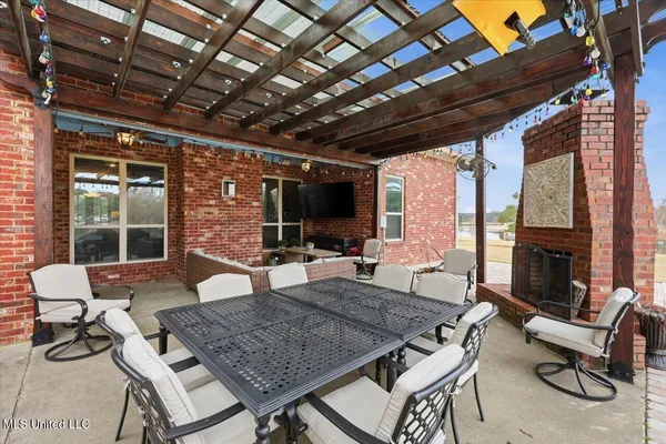 $750,000 | 116 Sky Meadow Road, Flora, MS 39071