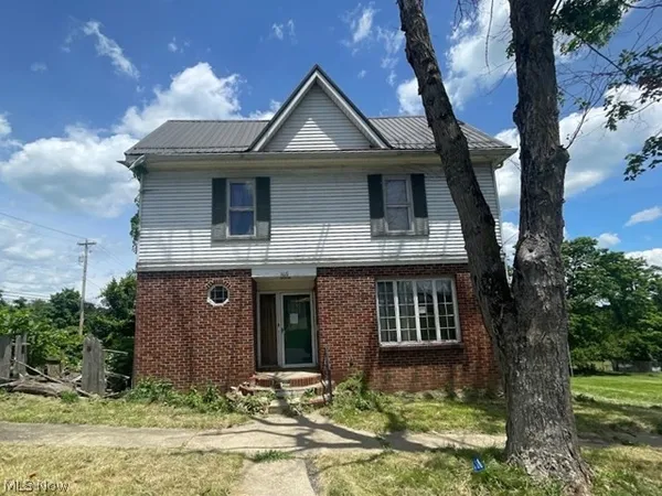 $100,000 | 109 East North Street, Cadiz, OH 43907