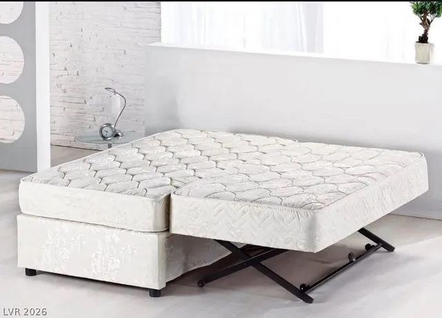 $1,950 | 2975 Bluegrass Lane, Unit 821, Henderson, NV 89074