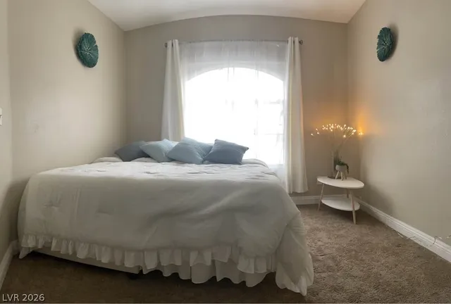 $1,950 | 2975 Bluegrass Lane, Unit 821, Henderson, NV 89074