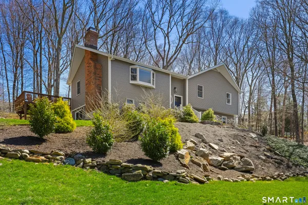 $949,000 | 262 Ivy Hill Road, Ridgefield, CT 06877
