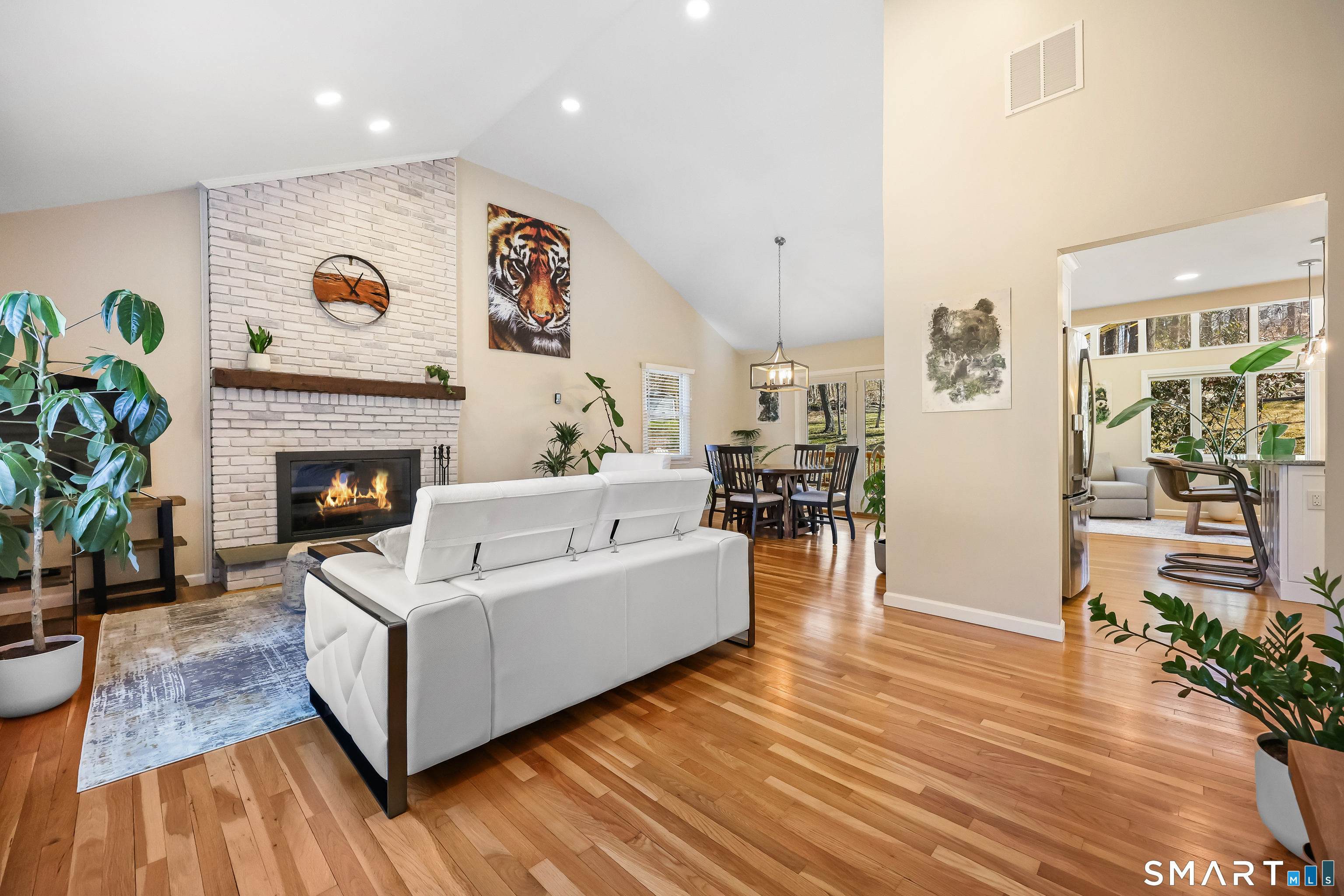 262 Ivy Hill Road Ridgefield, CT 06877 - Photo 4 of 30