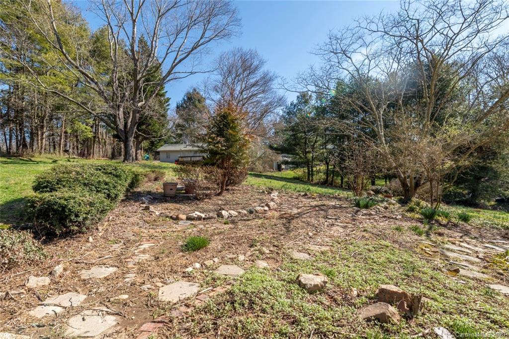 5 Melton Rd Extension Candler, NC 28715 - Photo 21 of 29 Gallery Image 21
