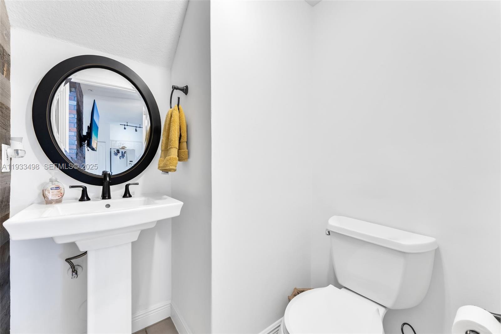 12925 Southwest 49th Court Miramar, FL 33027 - Photo 16 of 29