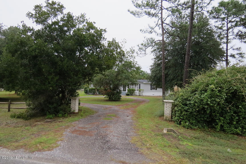 13433 Grover Road Jacksonville, FL 32226 - Photo 3 of 36 002