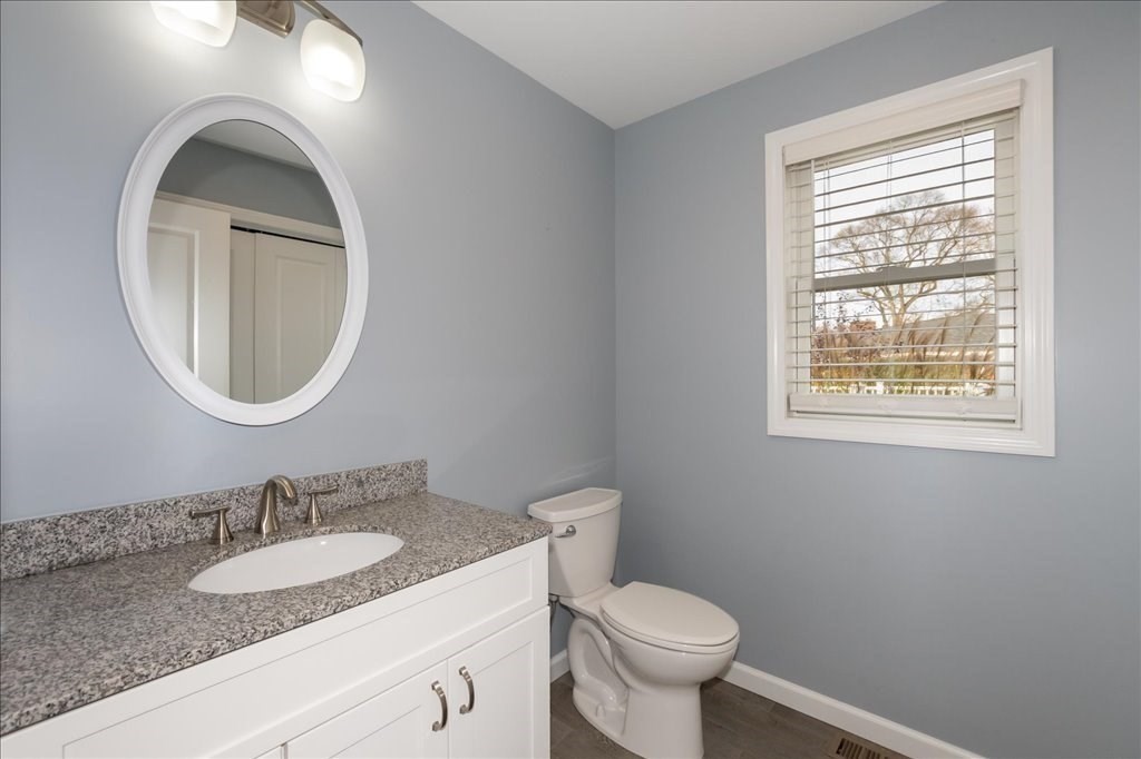 841 Newbury Street Springfield, MA 01104 - Photo 13 of 36 Gallery Image 13