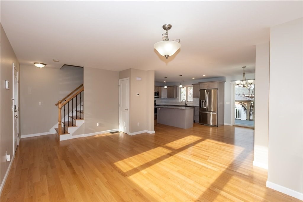 841 Newbury Street Springfield, MA 01104 - Photo 17 of 36 Gallery Image 17