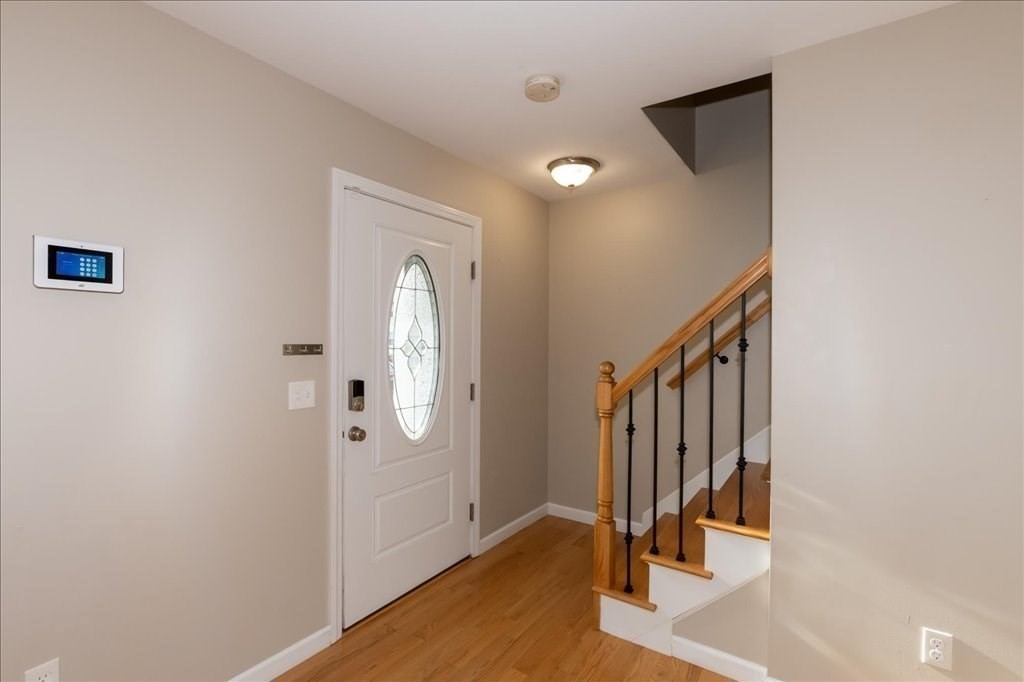 841 Newbury Street Springfield, MA 01104 - Photo 18 of 36 Gallery Image 18