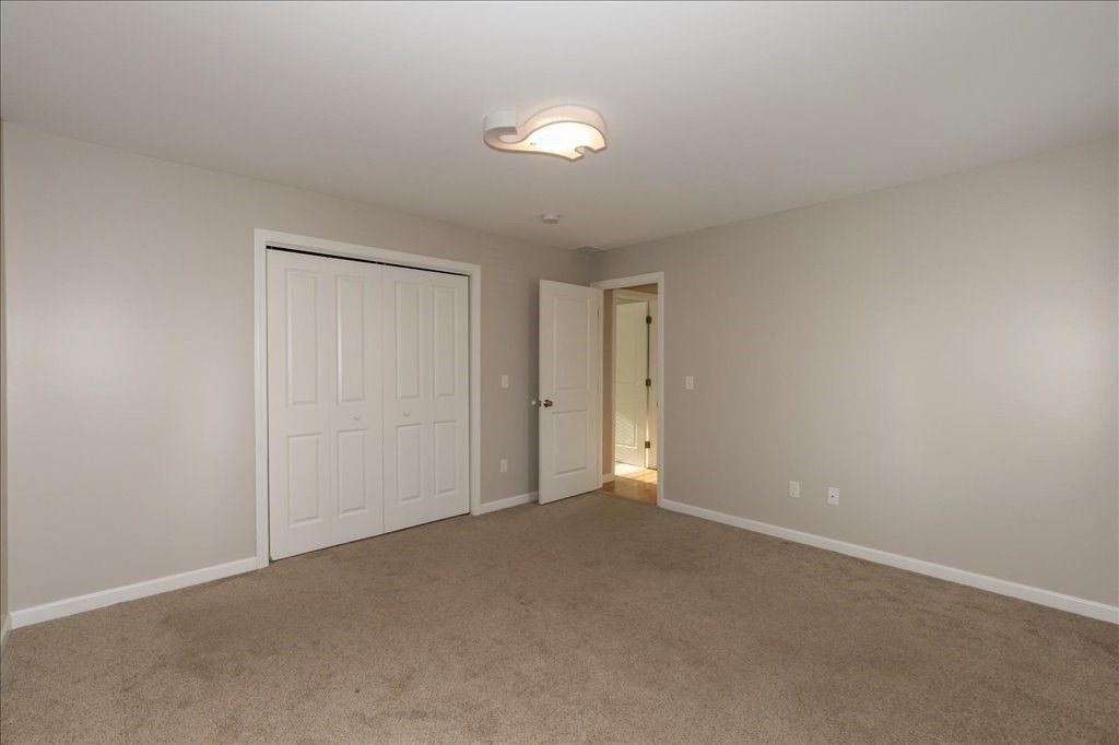 841 Newbury Street Springfield, MA 01104 - Photo 23 of 36 Gallery Image 23