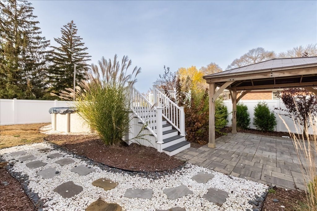 841 Newbury Street Springfield, MA 01104 - Photo 32 of 36 Gallery Image 32