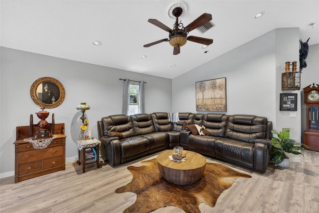 113 Sesame Road West Rotonda West, FL 33947 - Photo 11 of 40