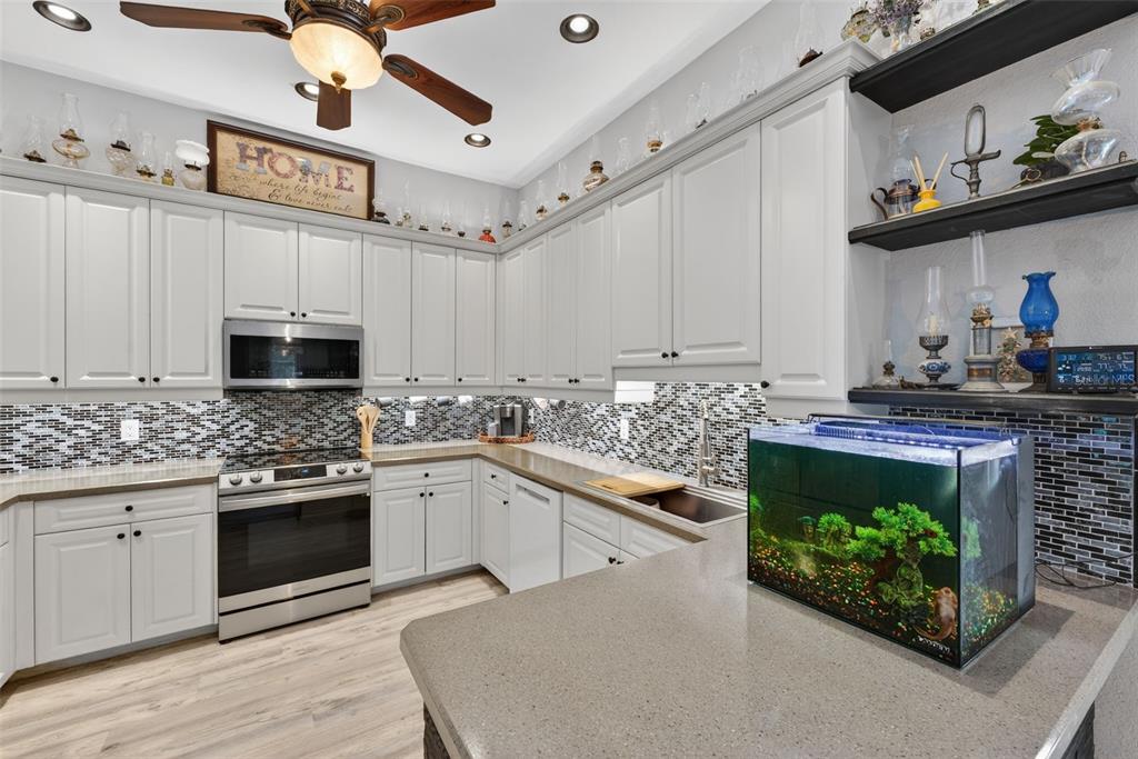 113 Sesame Road West Rotonda West, FL 33947 - Photo 14 of 40