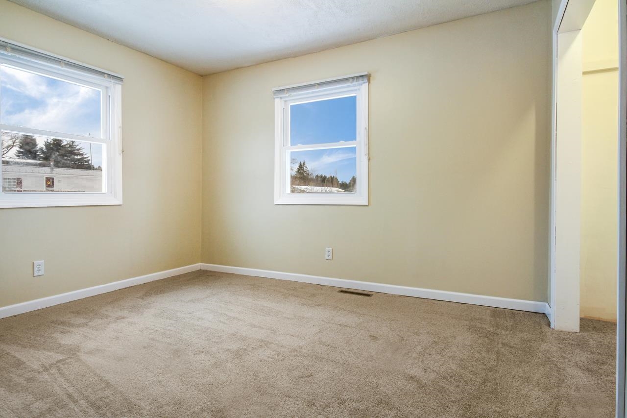 18063 Karlin Road Thompsonville, MI 49683 - Photo 20 of 35 1895840-19.JPG