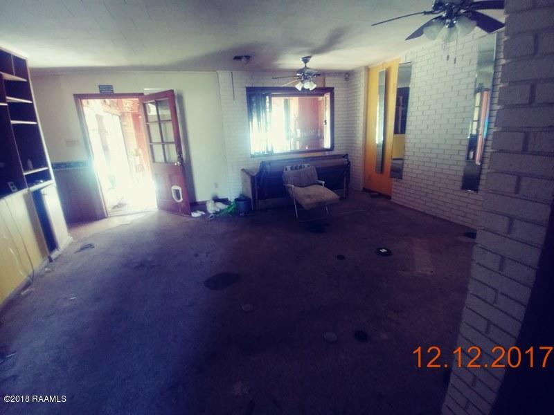 311 Sidney Martin Road Lafayette, LA 70507 - Photo 16 of 33 20171211_133315-rotate