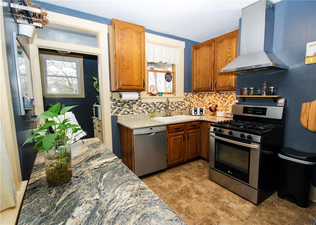 325 Bower Hill Road Mt. Lebanon, PA 15228 - Photo 8 of 22 Gallery Image 8