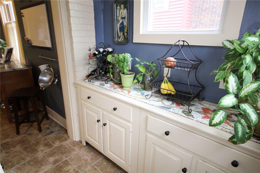 325 Bower Hill Road Mt. Lebanon, PA 15228 - Photo 10 of 22 Mudroom