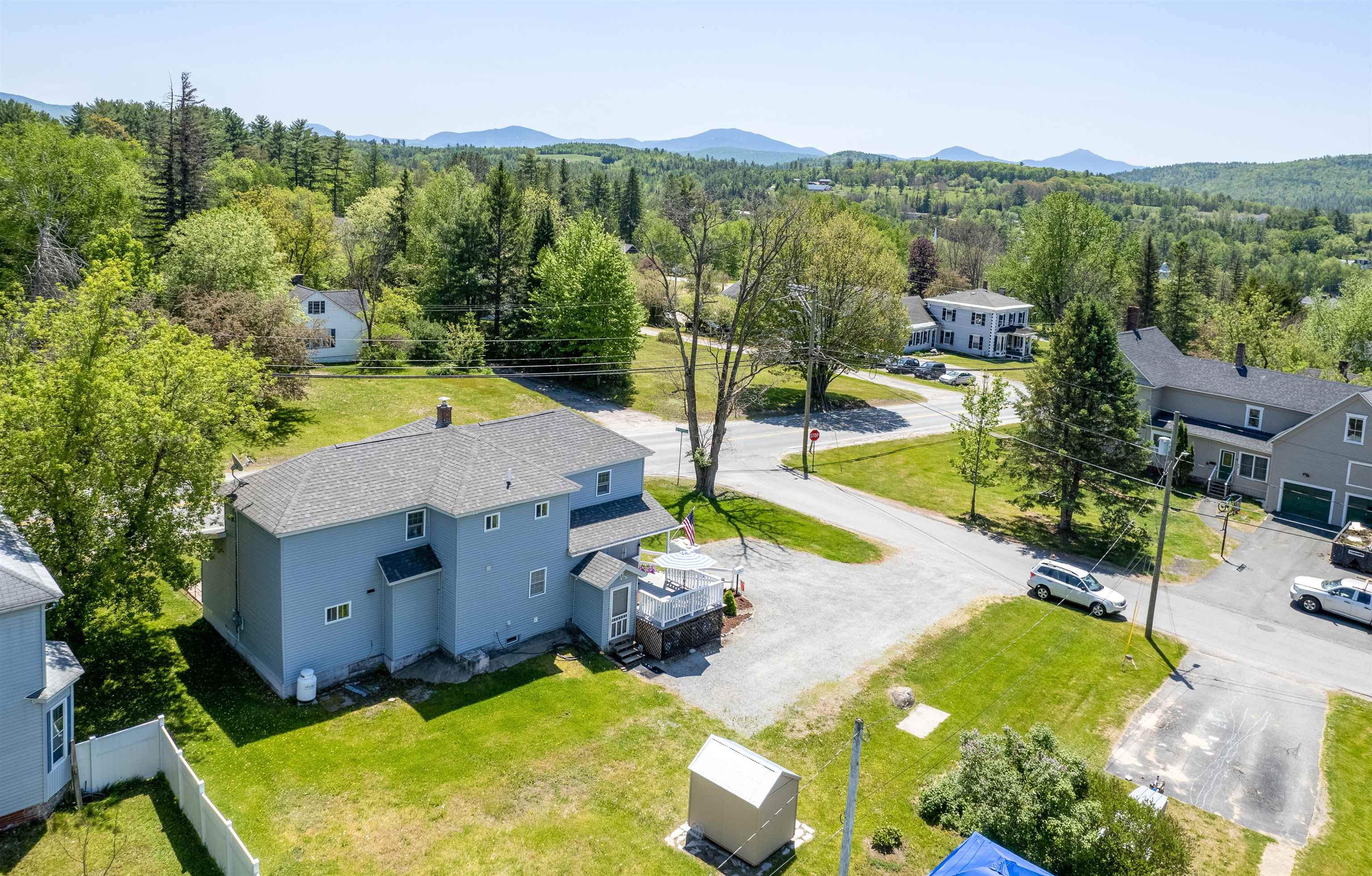 61 Lancaster Road Whitefield, NH 03598 - Photo 4 of 40