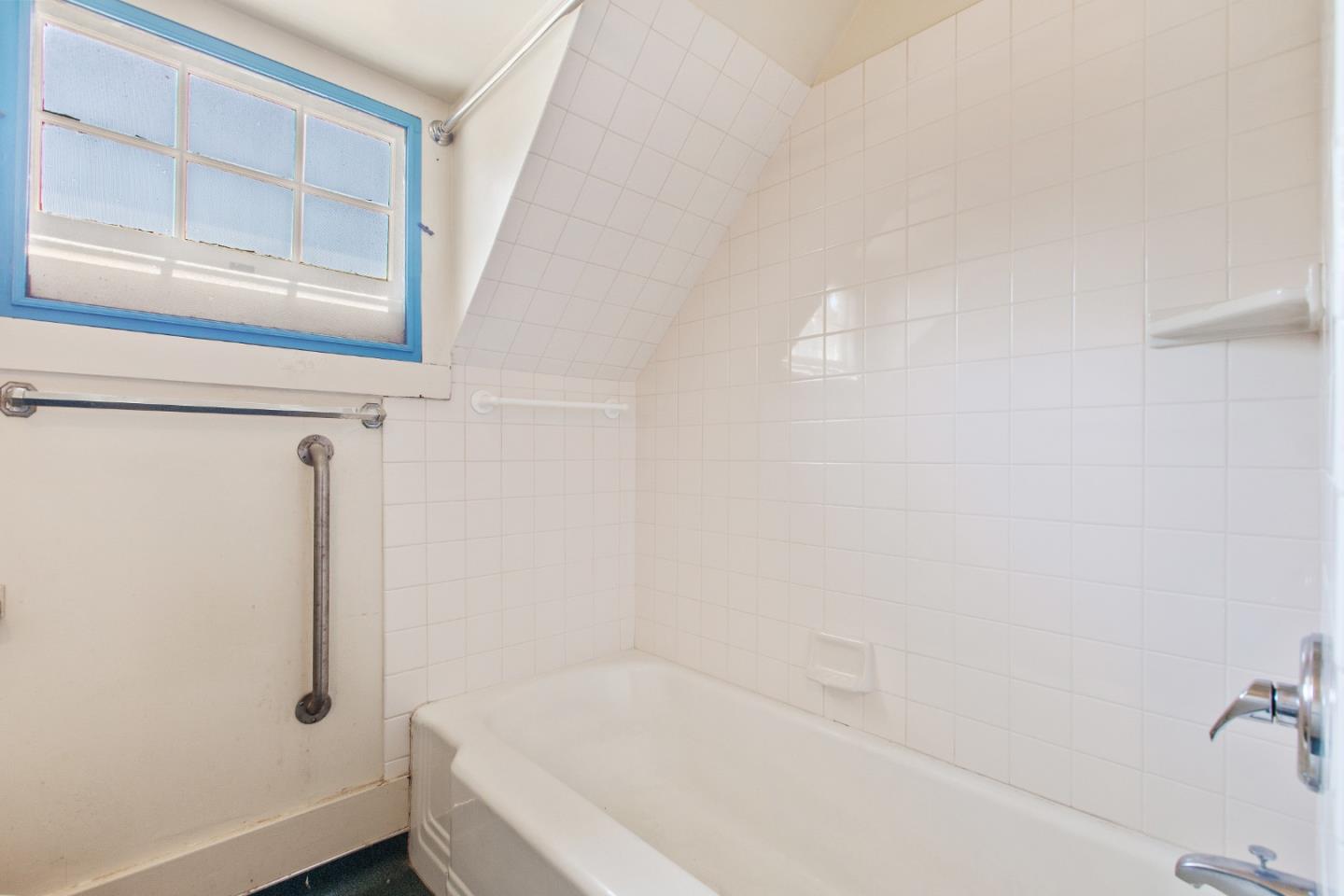 585 Santa Rosa Avenue Berkeley, CA 94707 - Photo 50 of 71