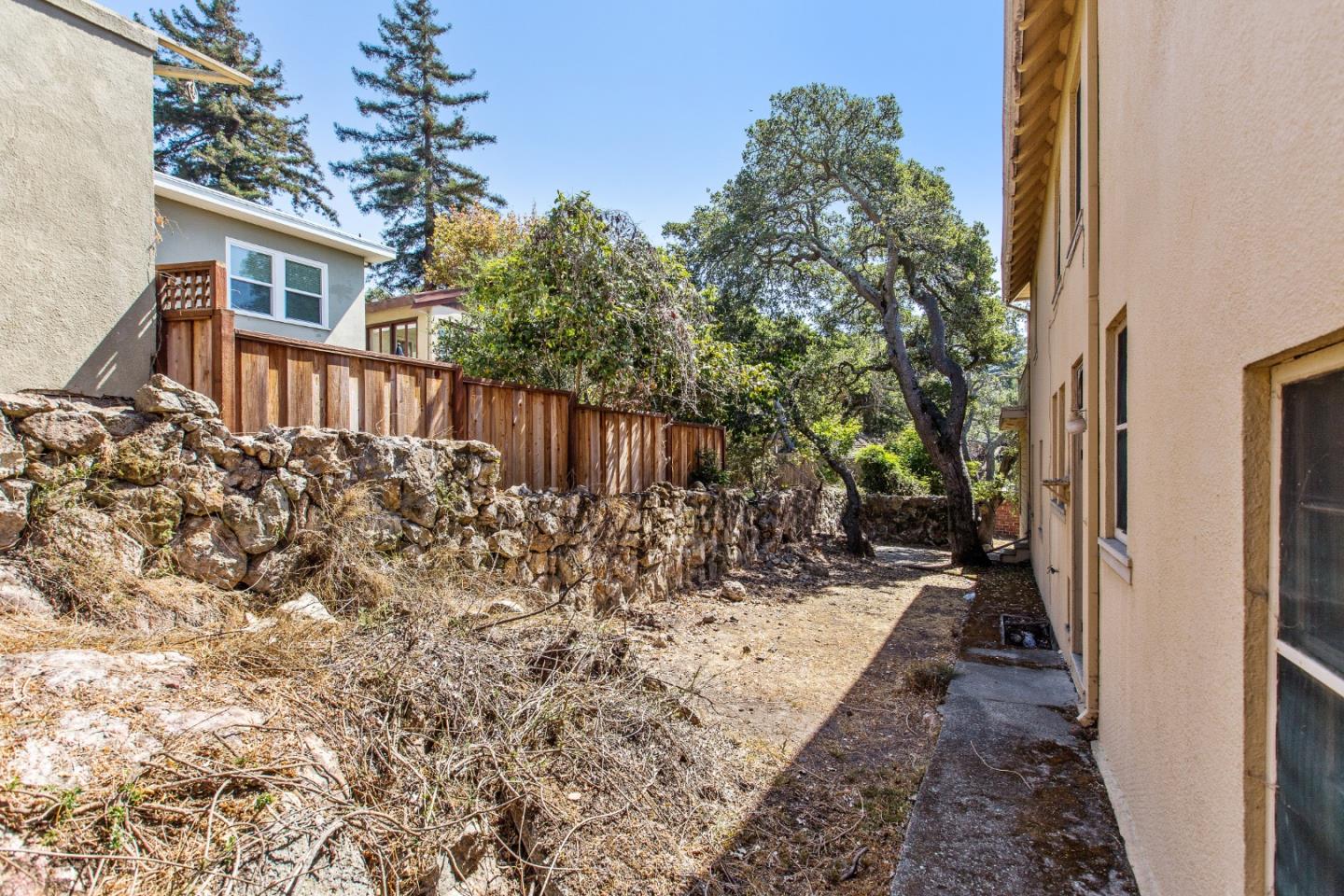 585 Santa Rosa Avenue Berkeley, CA 94707 - Photo 52 of 71