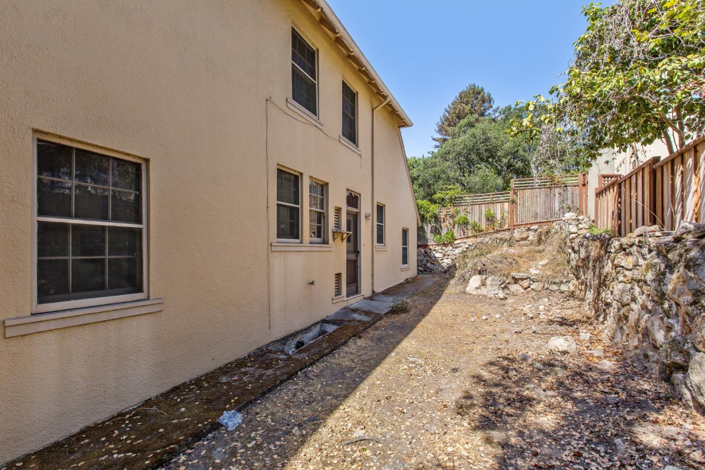 585 Santa Rosa Avenue Berkeley, CA 94707 - Photo 54 of 71