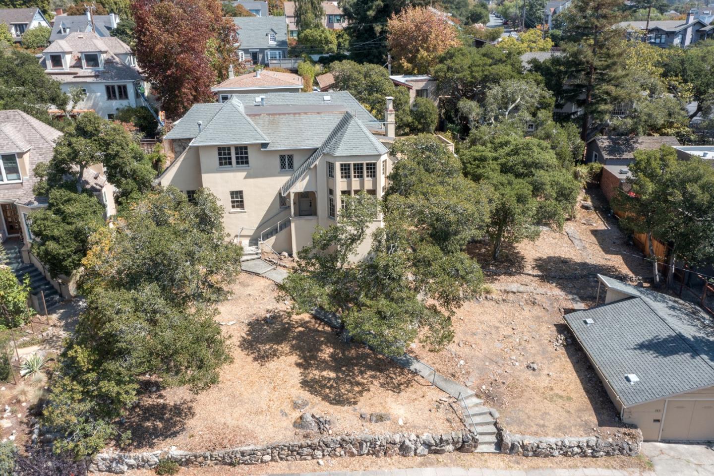 585 Santa Rosa Avenue Berkeley, CA 94707 - Photo 57 of 71 a aerial view of a house with a yard