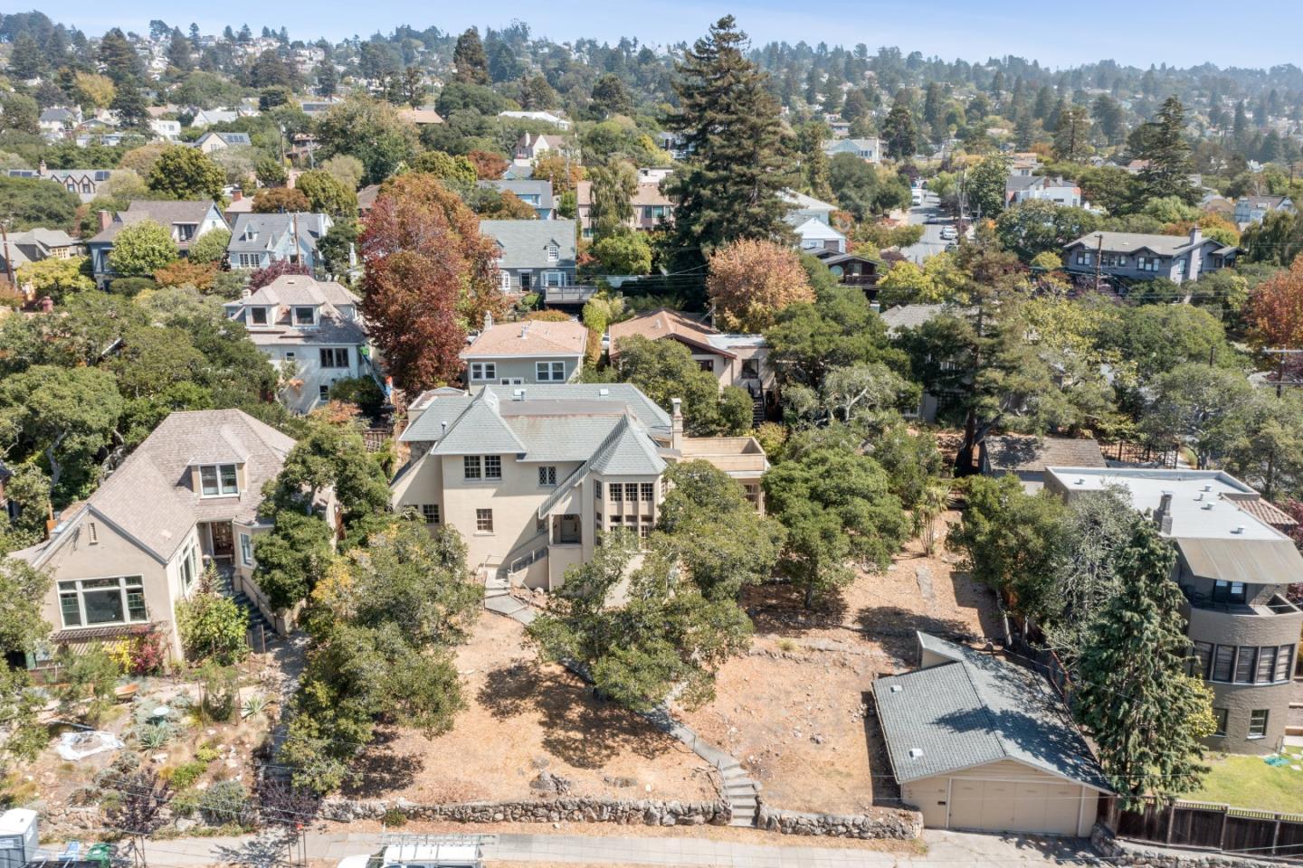 585 Santa Rosa Avenue Berkeley, CA 94707 - Photo 63 of 71