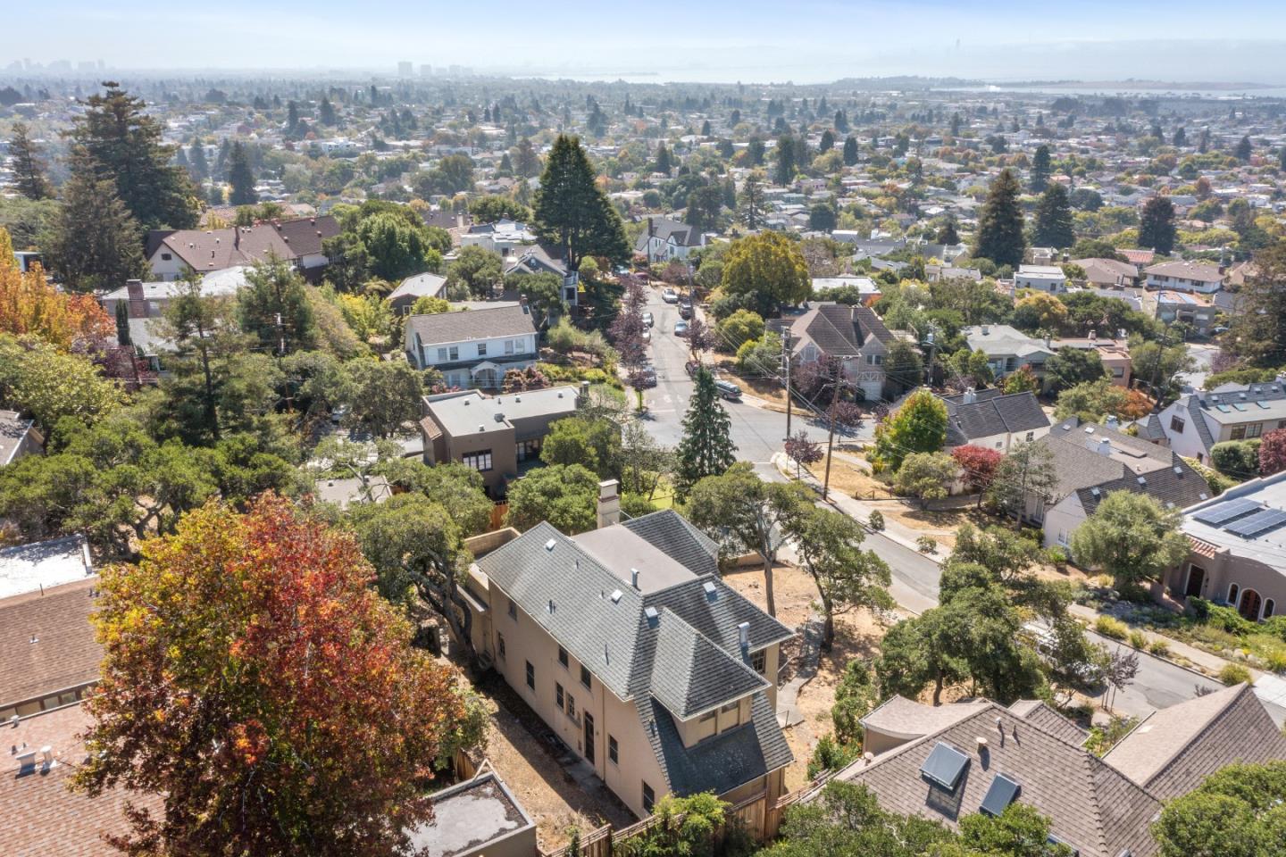 585 Santa Rosa Avenue Berkeley, CA 94707 - Photo 71 of 71