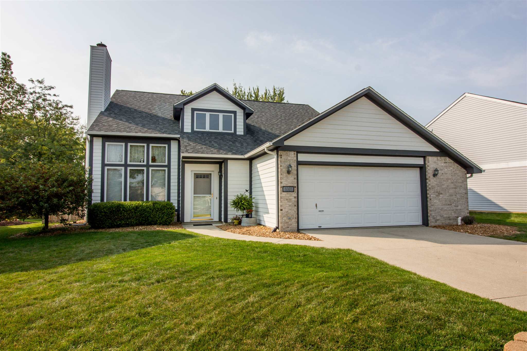 3003 Sweet Cider Road Fort Wayne, IN 46818 - Photo 2 of 36
