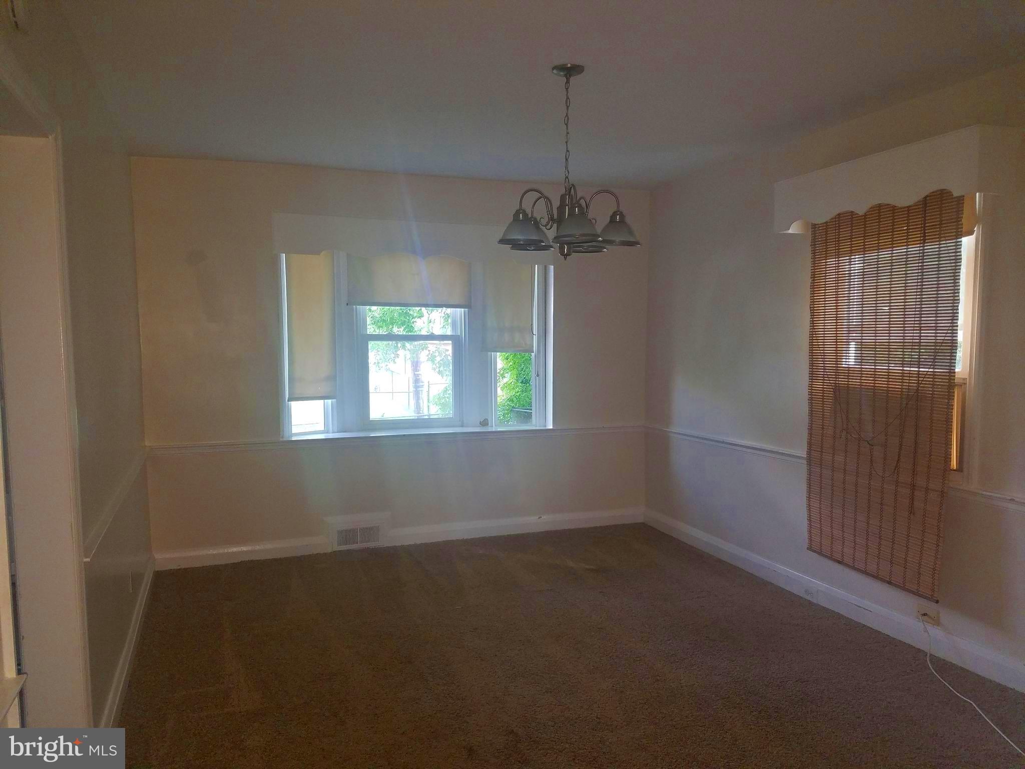 3921 Clarinth Road Baltimore, MD 21215 - Photo 3 of 17