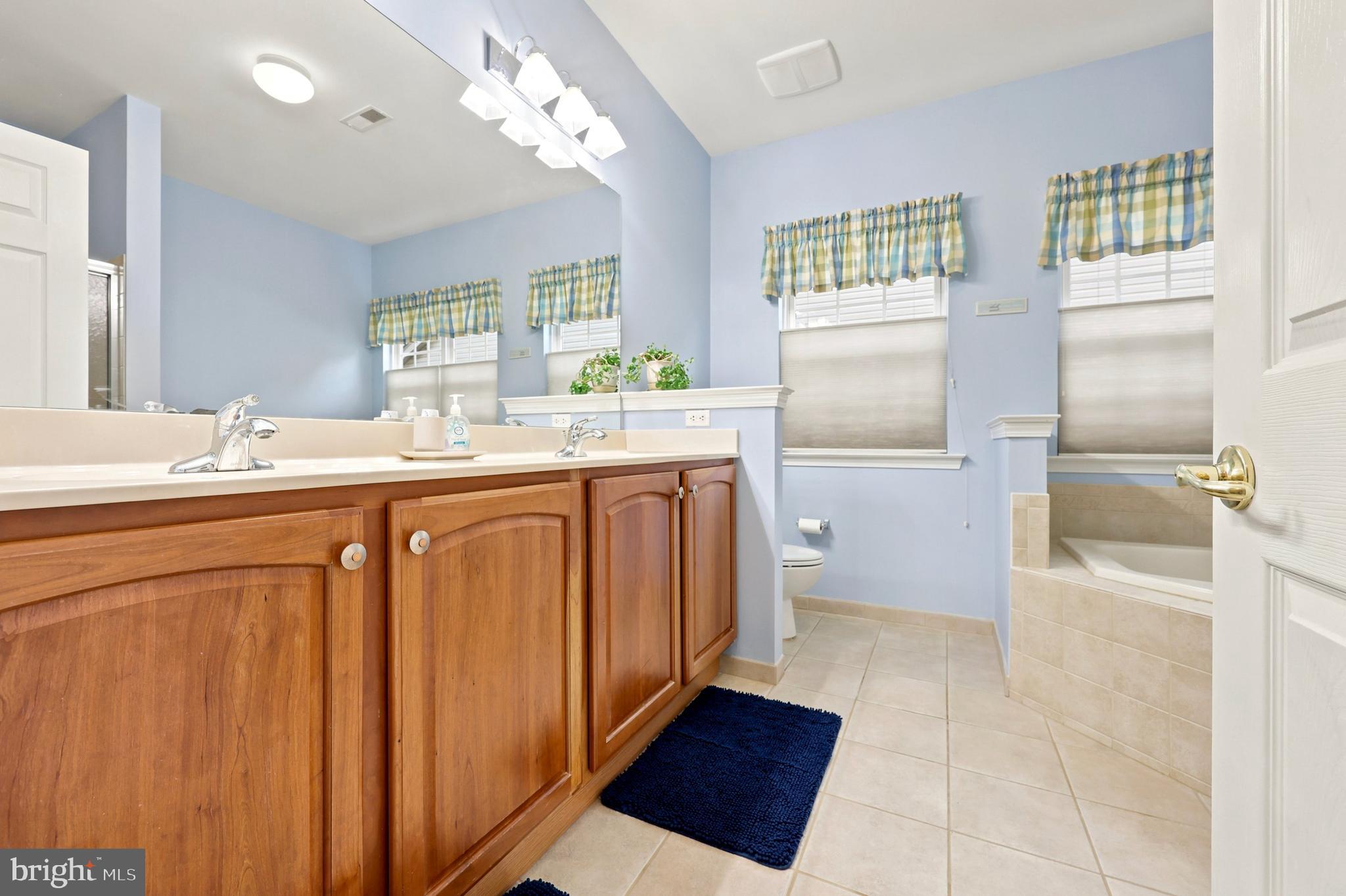 17 Brentwood Road Boothwyn, PA 19061 - Photo 17 of 26 Master Bath