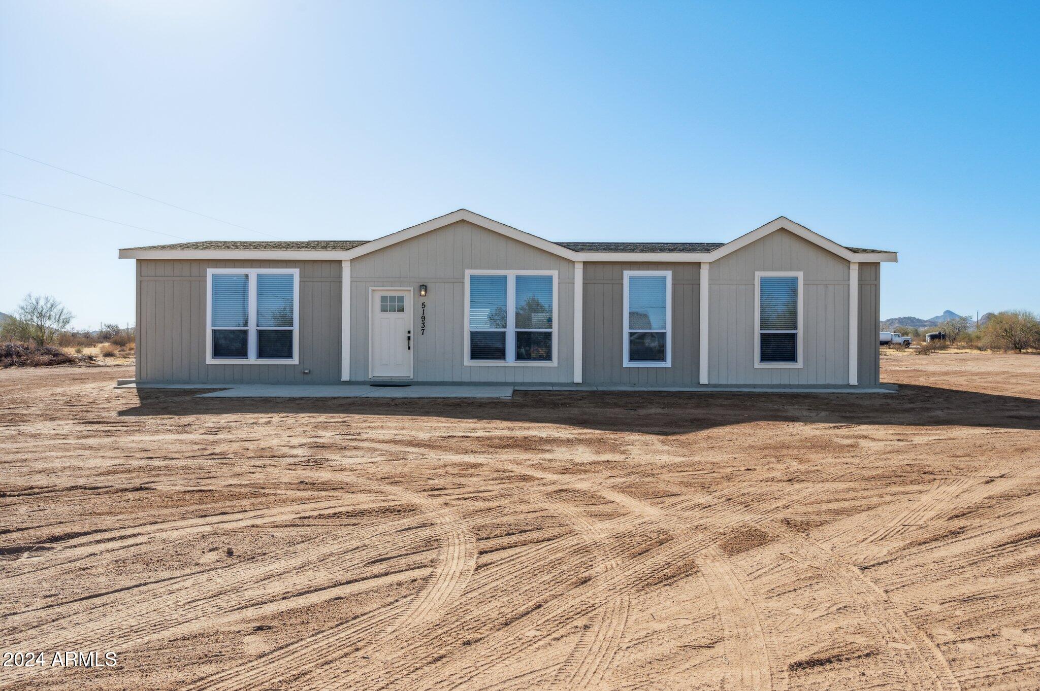 1-web-or-mls-51983-w-wildwood-rd