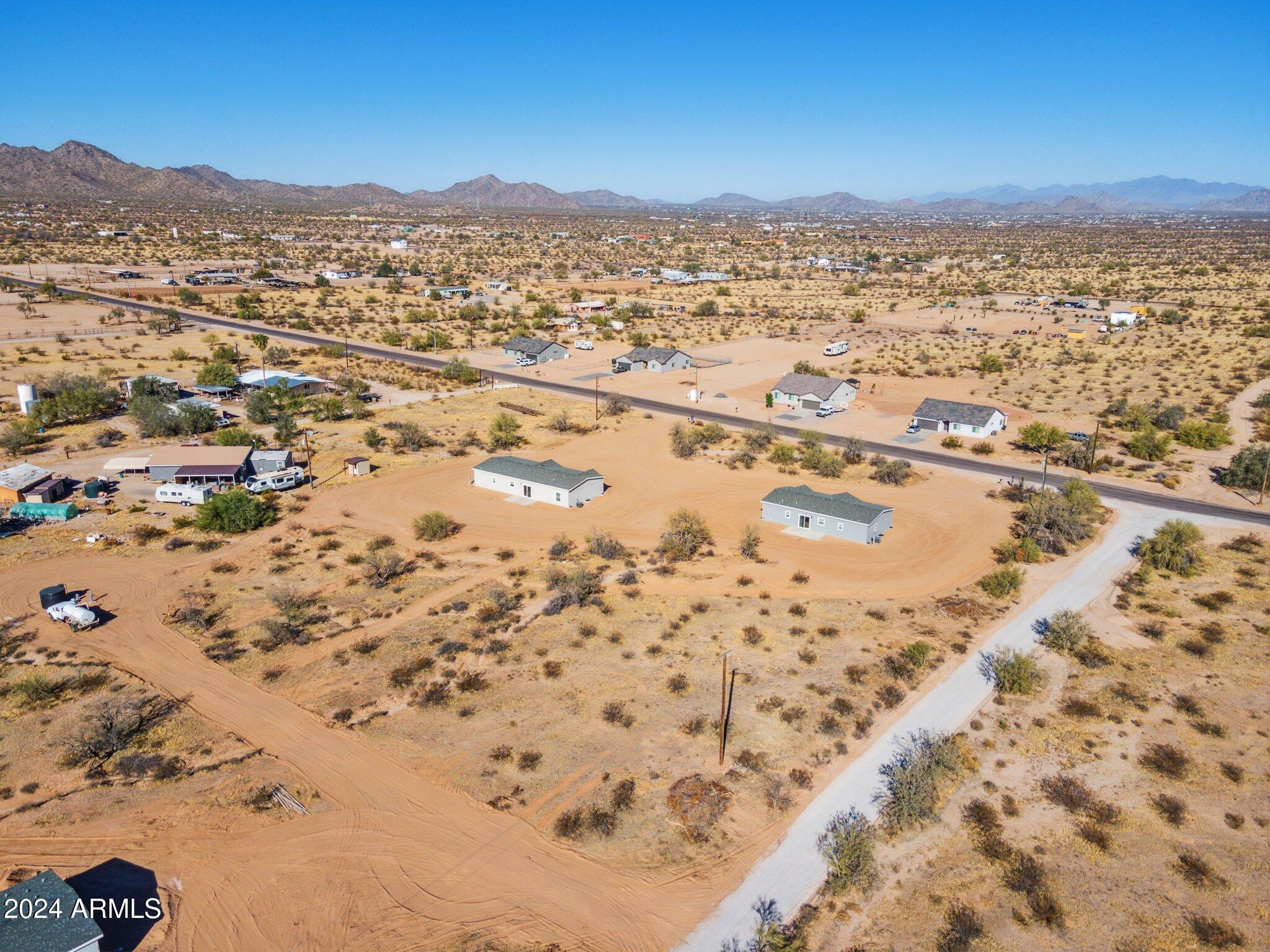 51937 West Wildwood Road Maricopa, AZ 85139 - Photo 12 of 30 10-web-or-mls-51983-w-wildwood-rd