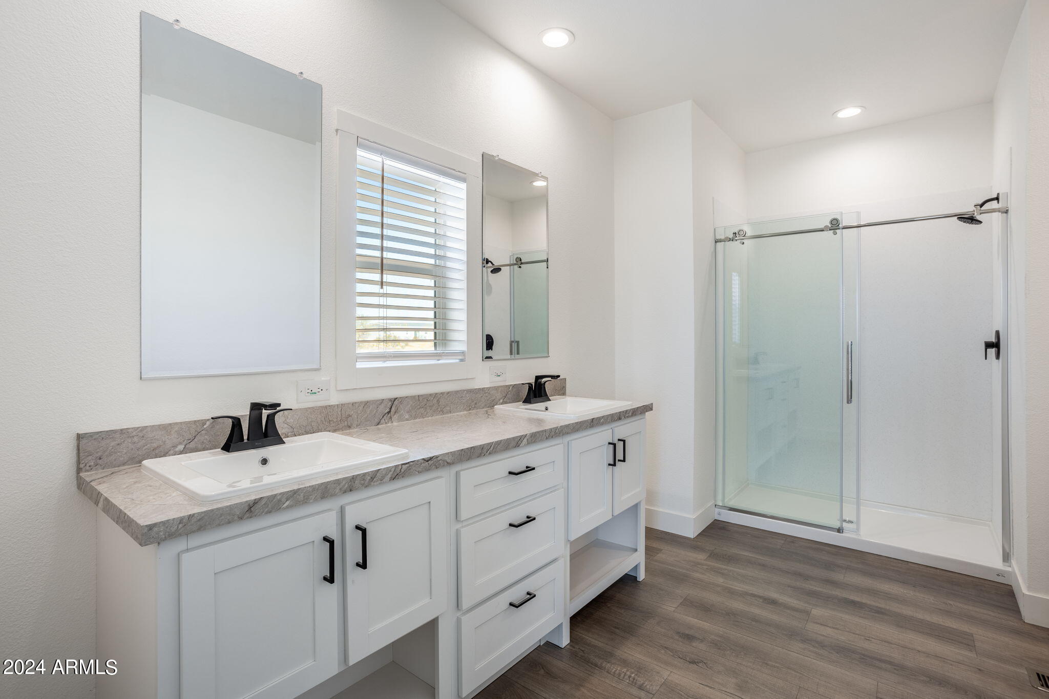 51937 West Wildwood Road Maricopa, AZ 85139 - Photo 17 of 30 15-web-or-mls-51716-w-bitter-root-rd