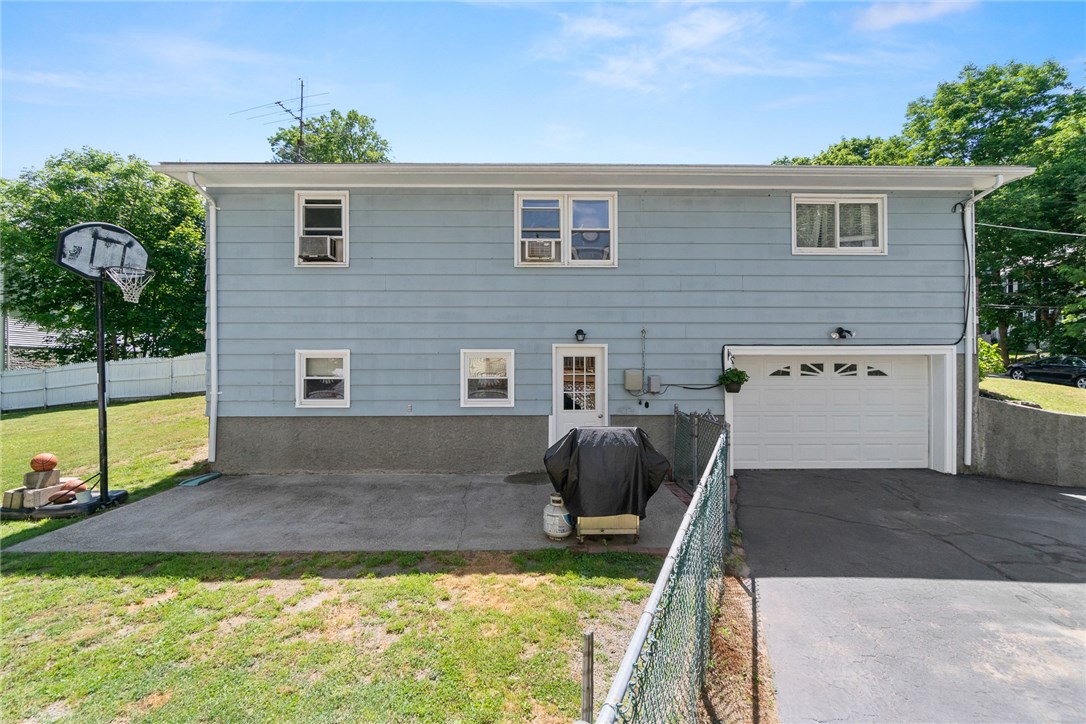 64 Warren Avenue Woonsocket, RI 02895 - Photo 15 of 15 Gallery Image 15