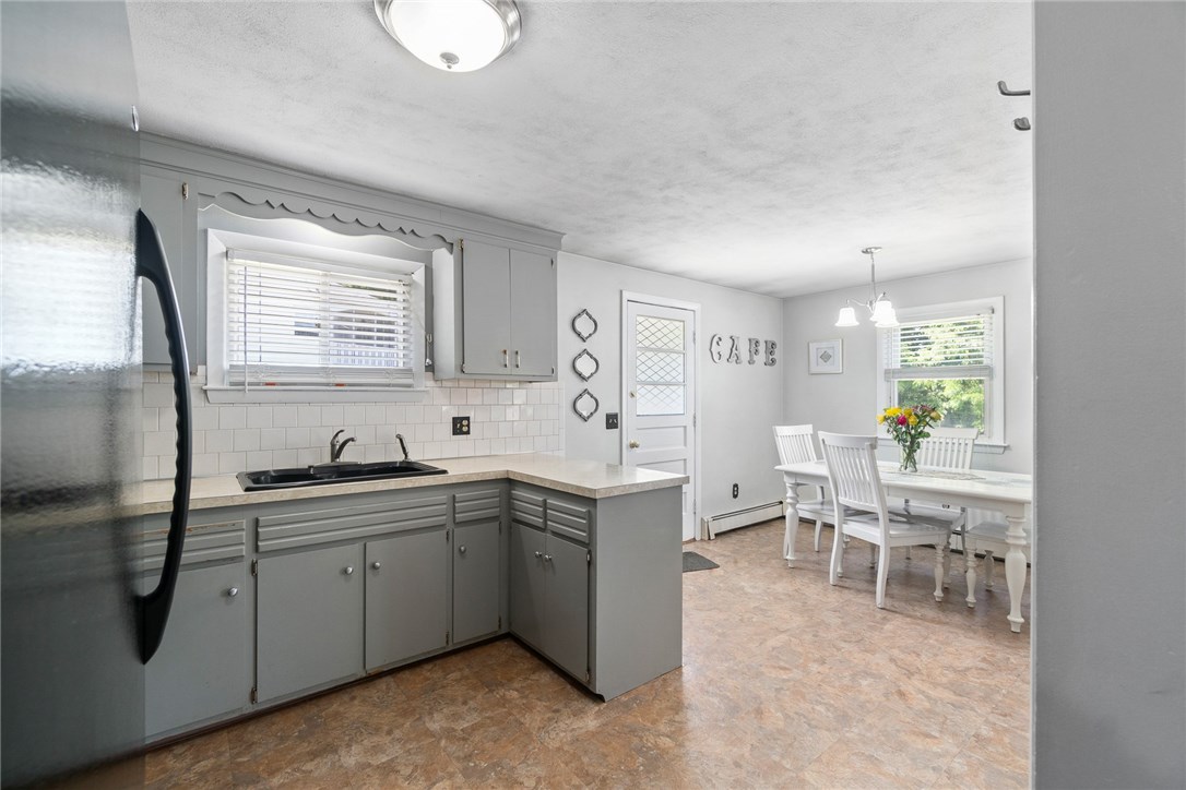 64 Warren Avenue Woonsocket, RI 02895 - Photo 5 of 15 Gallery Image 5