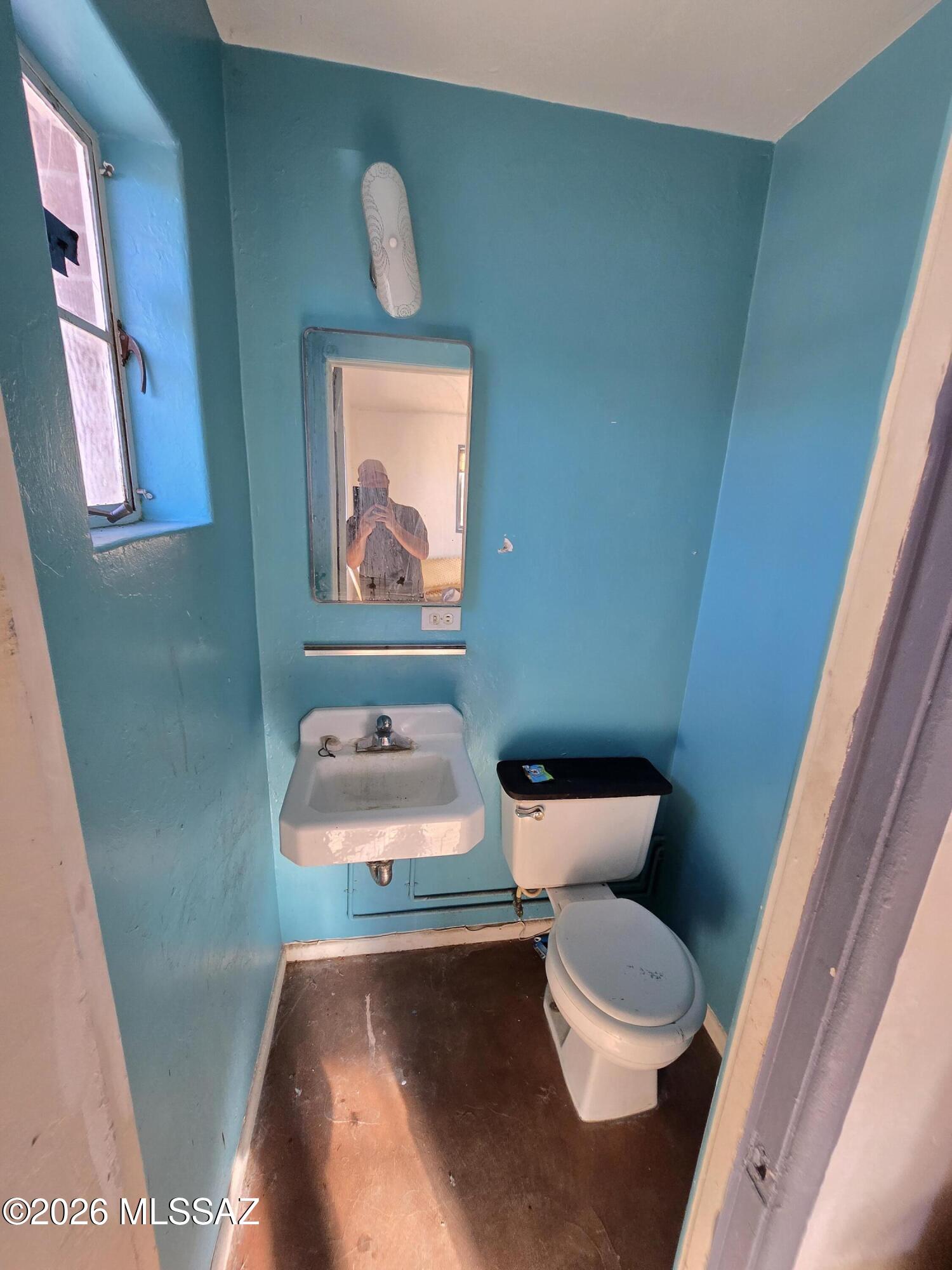2252 East Grant Road Tucson, AZ 85719 - Photo 6 of 30 20261002_161427