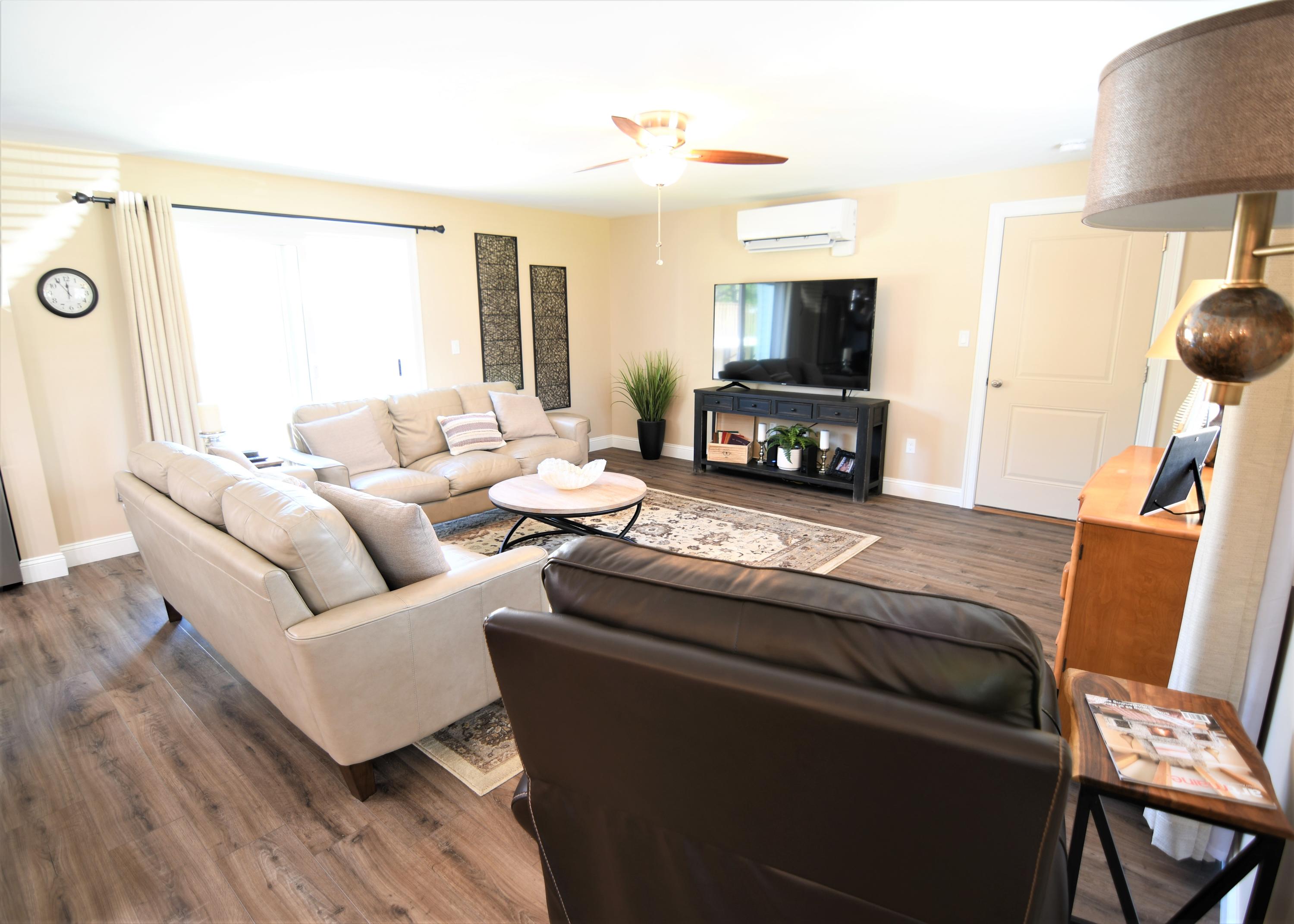 388 East Benton Road Waterville, ME 04901 - Photo 6 of 38 Living Room