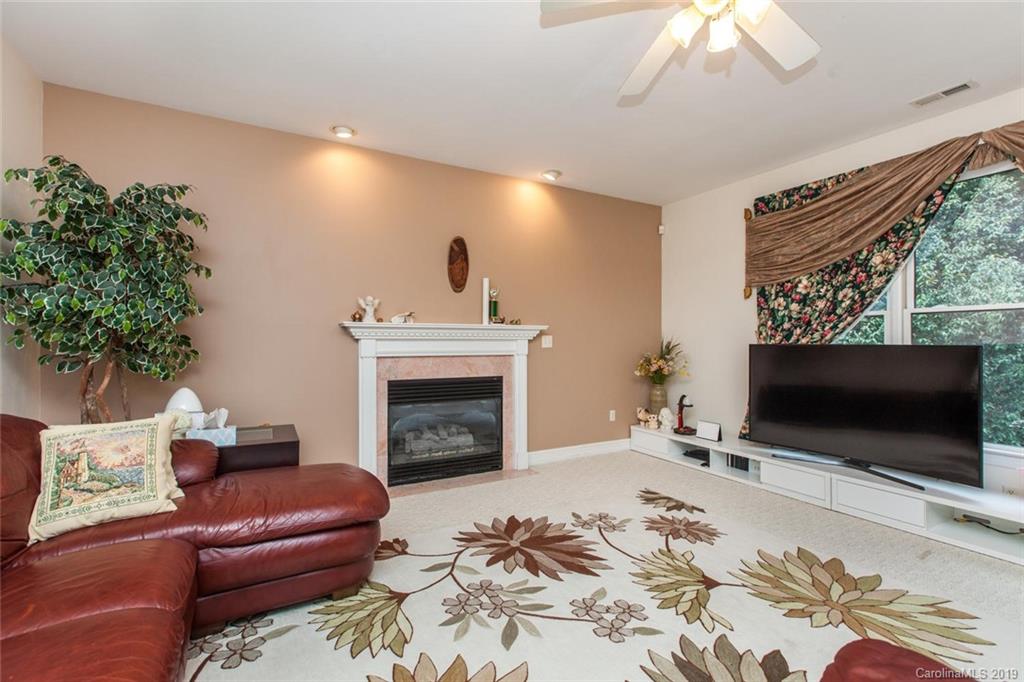 124 Portobello Road Arden, NC 28704 - Photo 8 of 34 Gallery Image 8