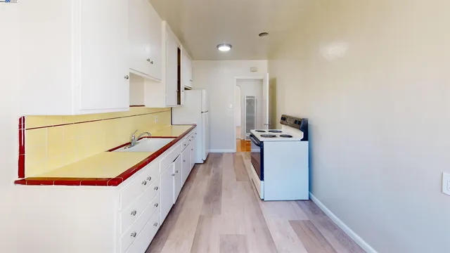 $999,999 | 3464 Champion Street, Oakland, CA 94602