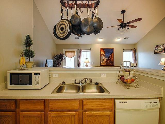 602 Olde English Circle Howell, MI 48855 - Photo 24 of 33 Photo 24