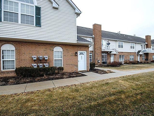 602 Olde English Circle Howell, MI 48855 - Photo 4 of 33 Photo 4