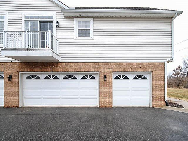 602 Olde English Circle Howell, MI 48855 - Photo 9 of 33 Photo 9