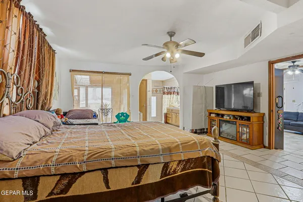 $249,900 | 2508 Mountain Avenue, El Paso, TX 79930