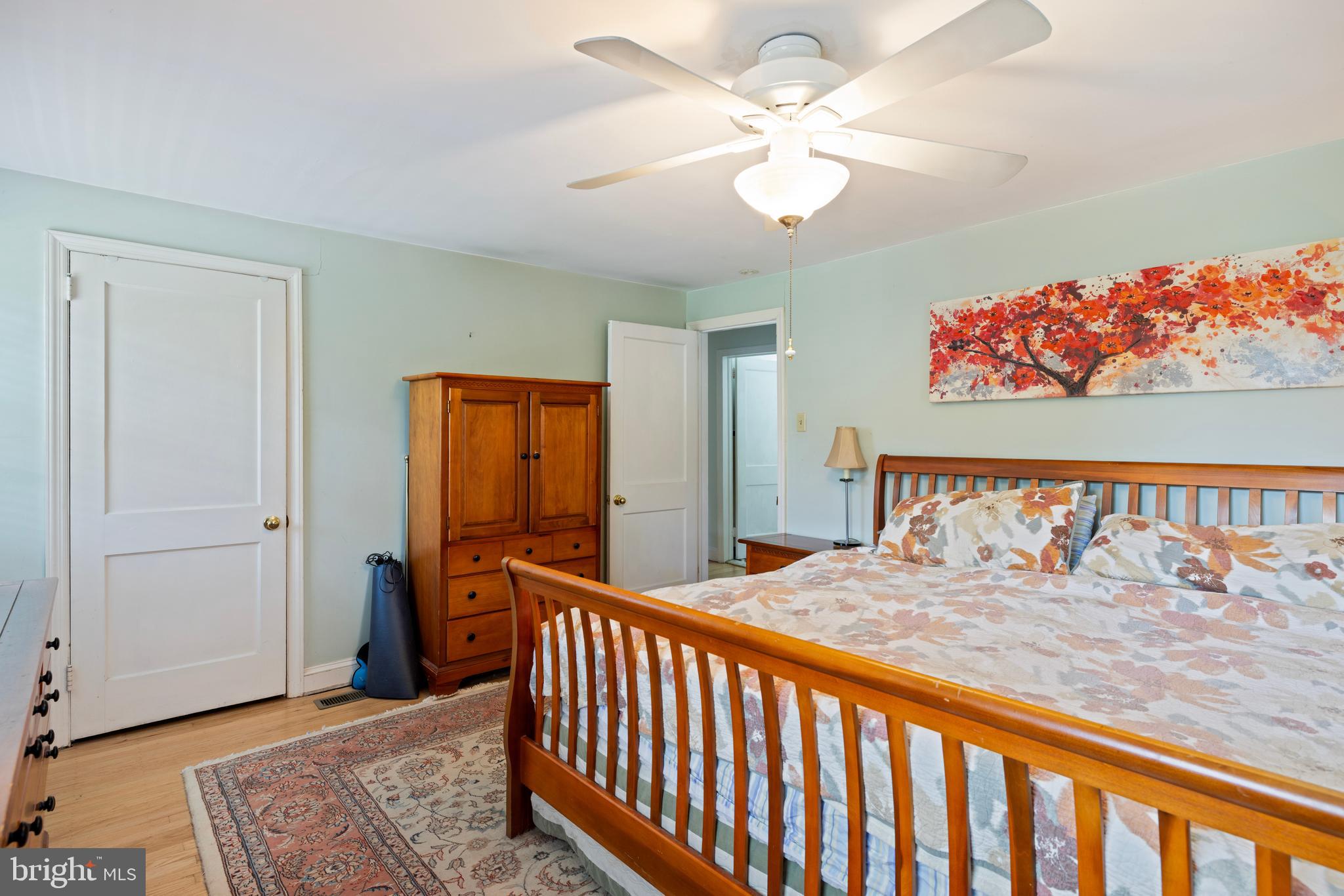 336 Overhill Road Wayne, PA 19087 - Photo 21 of 37 Upstairs main bedroom