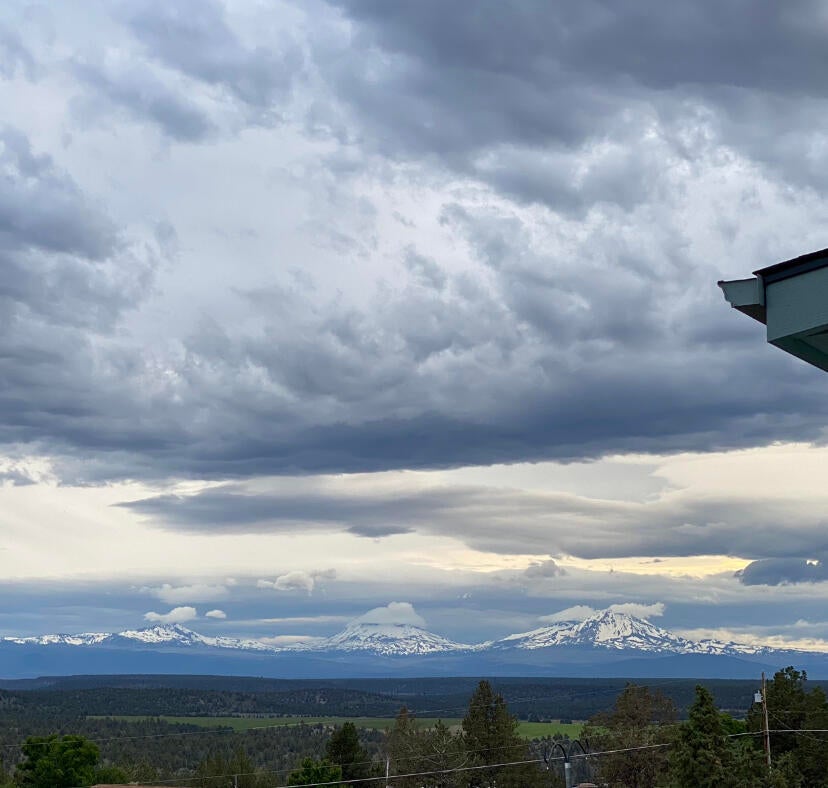 8032 Southwest Sand Ridge Road Terrebonne, OR 97760 - Photo 41 of 42 Cascade Mountains