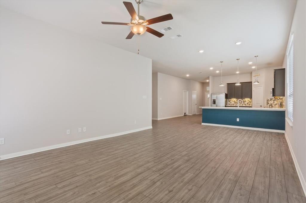 3613 Beutel Road Lorena, TX 76655 - Photo 9 of 31 Gallery Image 9