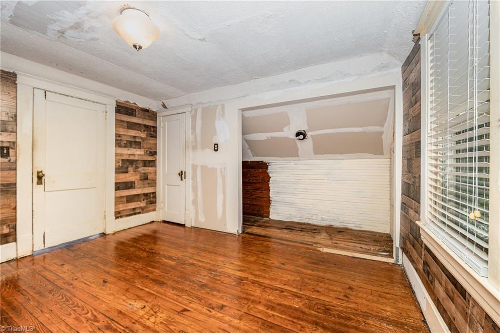 801 Carrick Street High Point, NC 27262 - Photo 21 of 26 Gallery Image 21